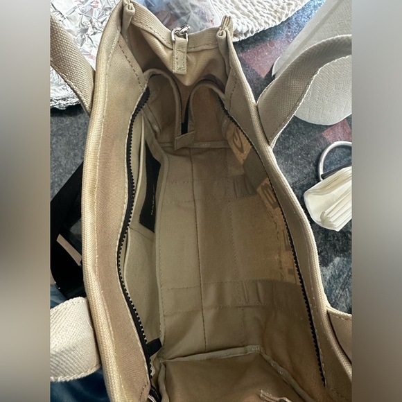 Marc Jacob’s medium tote bag - Picture 2 of 5